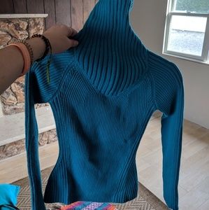 turtle neck zip up sweater